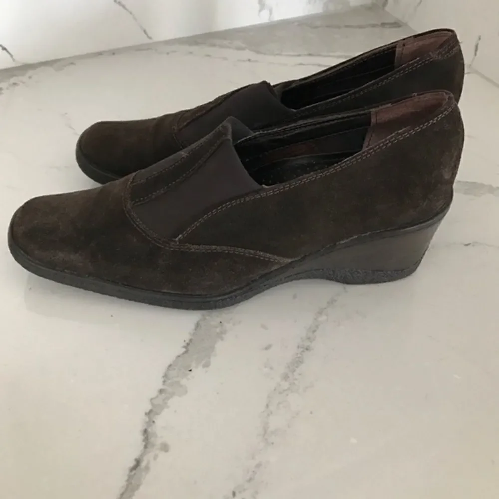Aquatalia Dark brown suede shoes